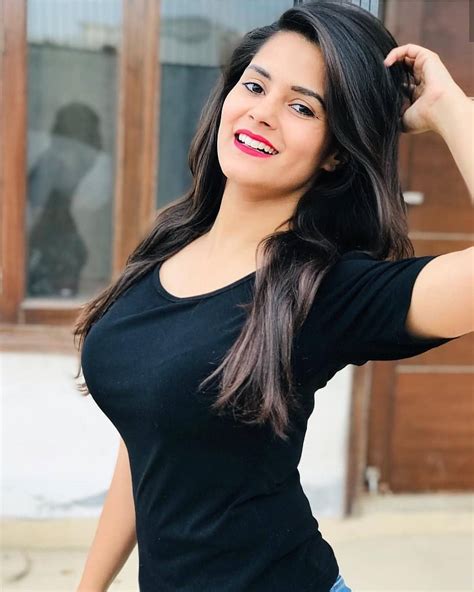 sexy indian girl|Actress & Model (@bollywoodbird) • Instagram photos and videos